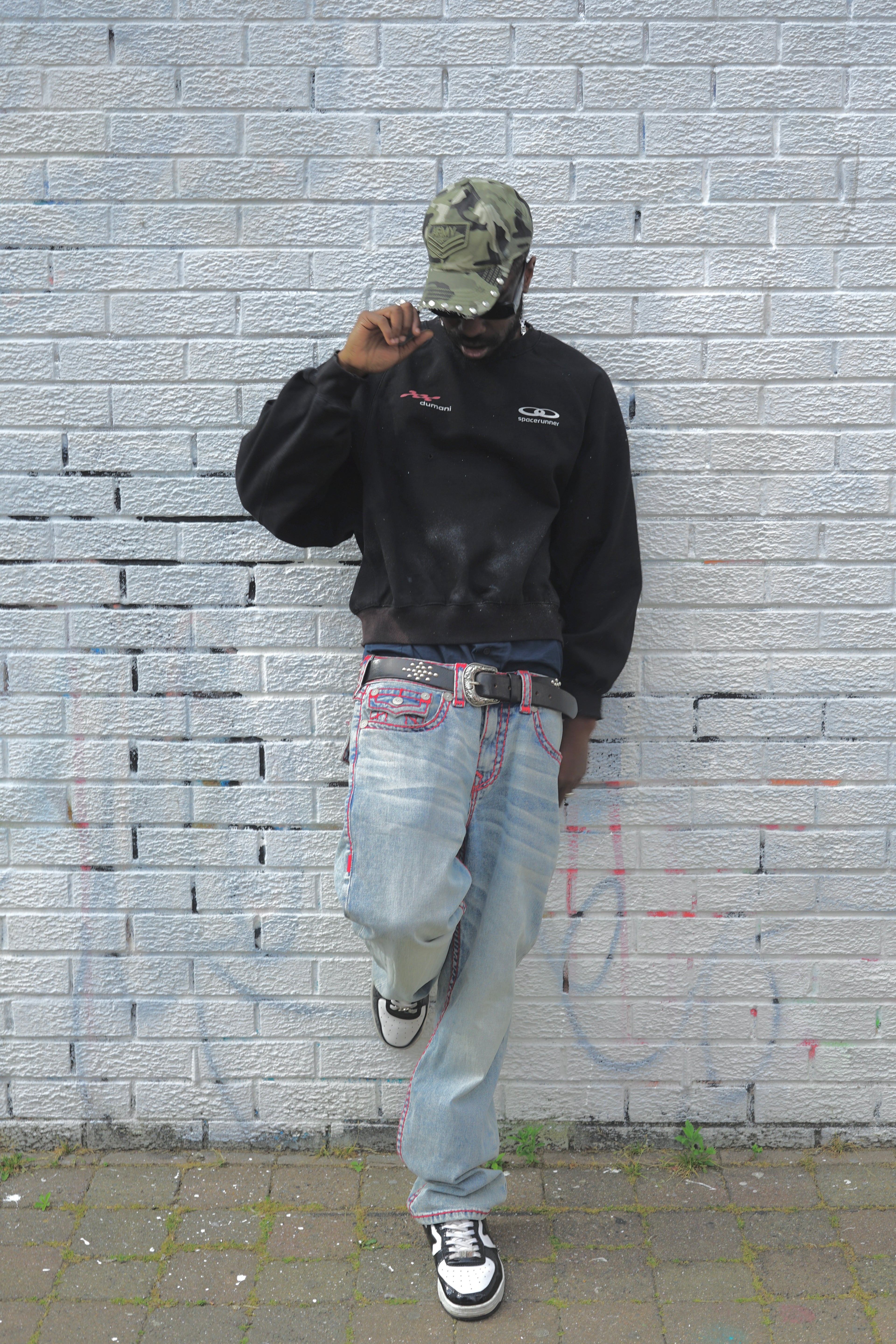 PARALLEL ARCHIVE CREWNECK - Black