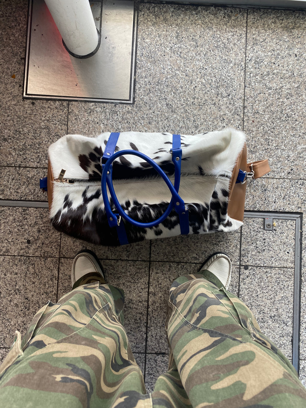 "TUAREG" - Cowhide Bandoulière Duffle Bag 50