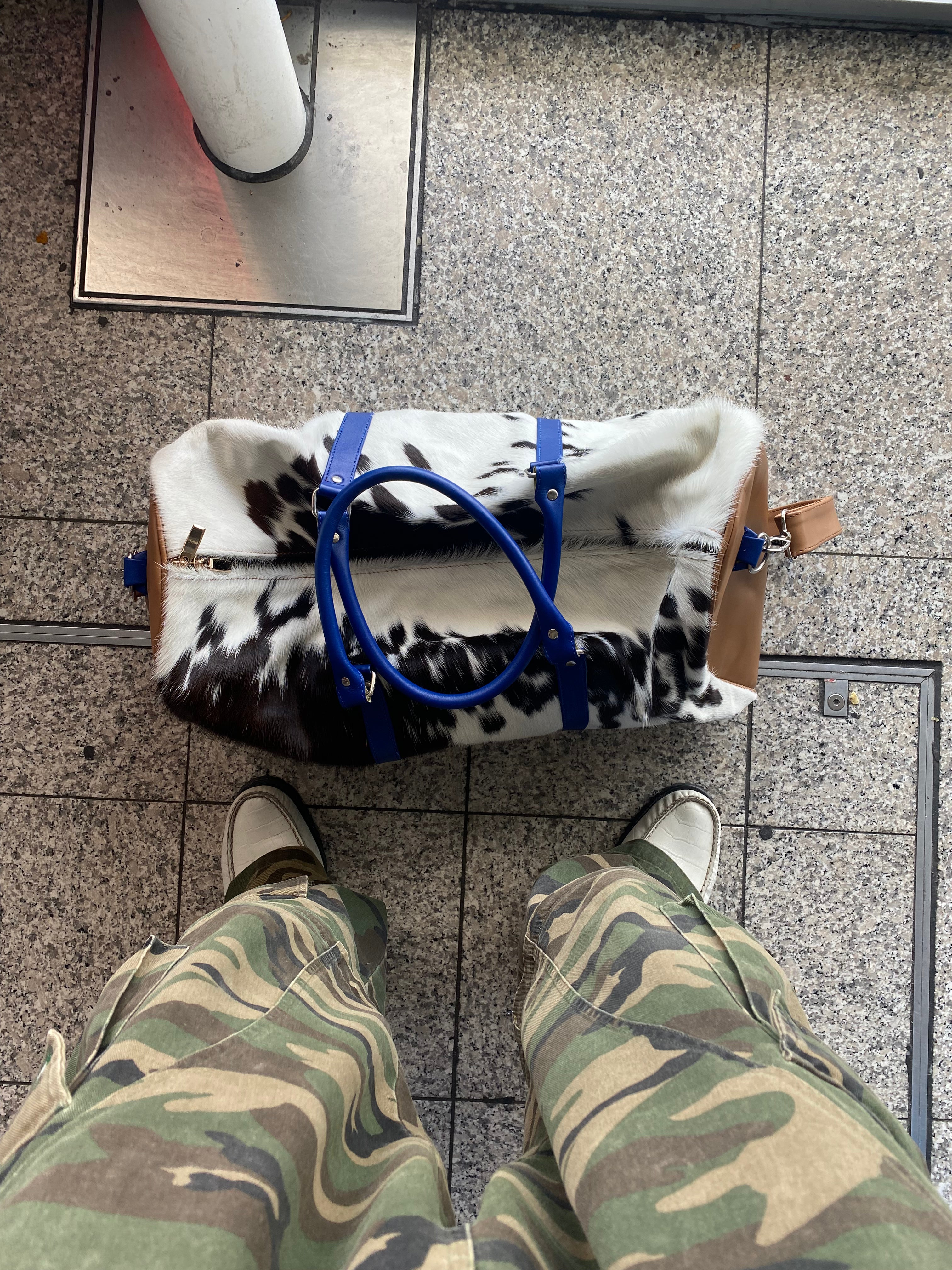 "TUAREG" - Cowhide Bandoulière Duffle Bag 50