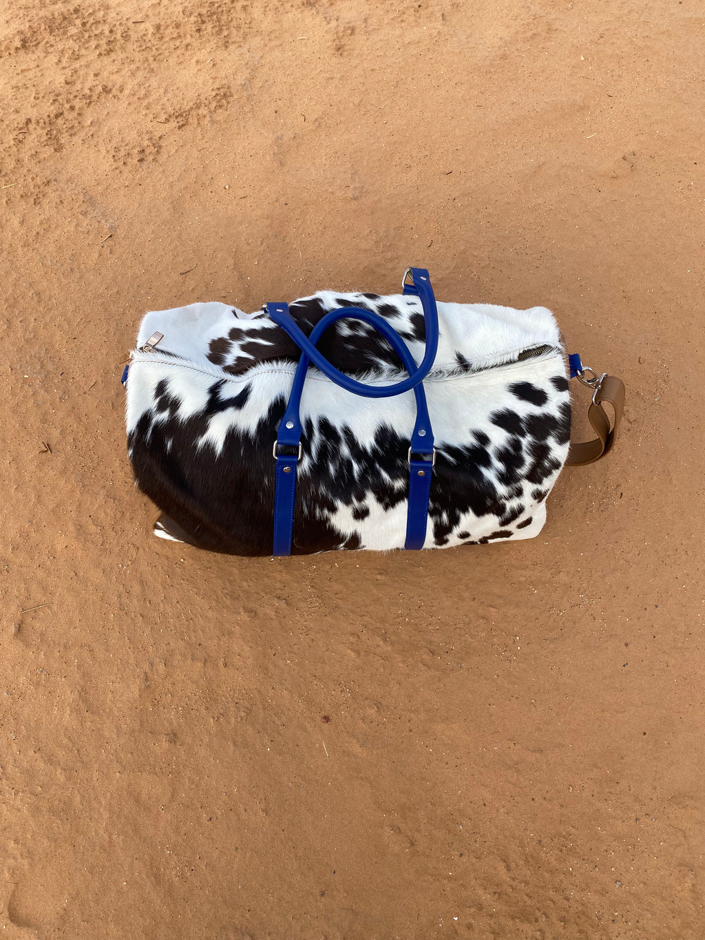 "TUAREG" - Cowhide Bandoulière Duffle Bag 50