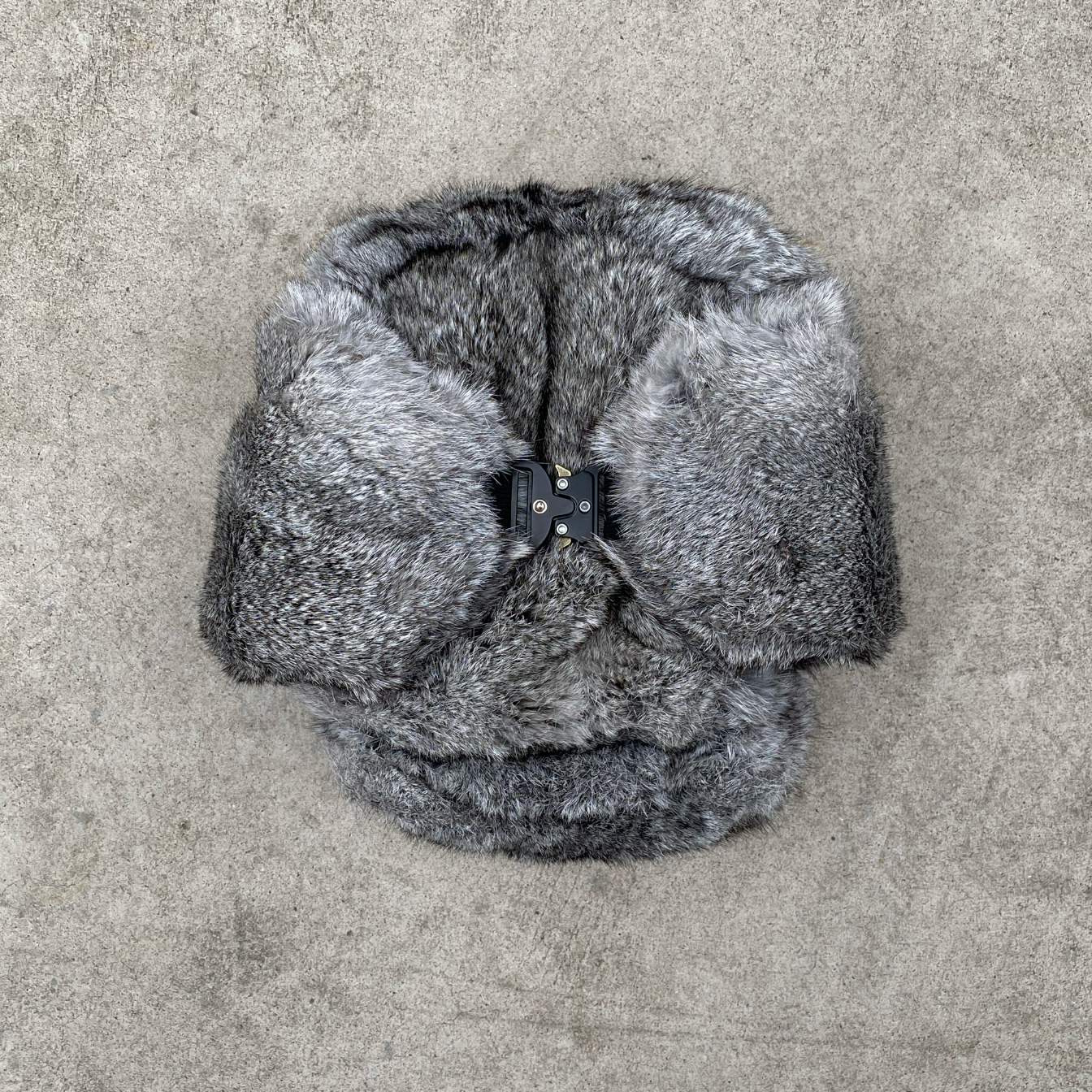 MILITARY BUCKLE COLBACCO - GRAY FUR