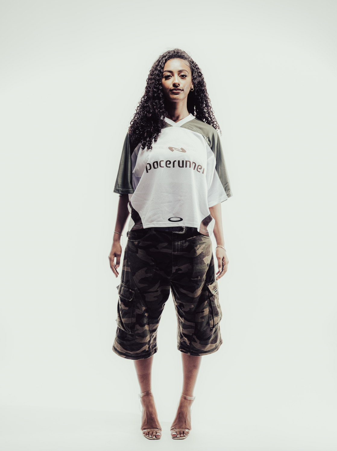 "DETACHABLE U.S. WOODLAND CAMO PANTS"