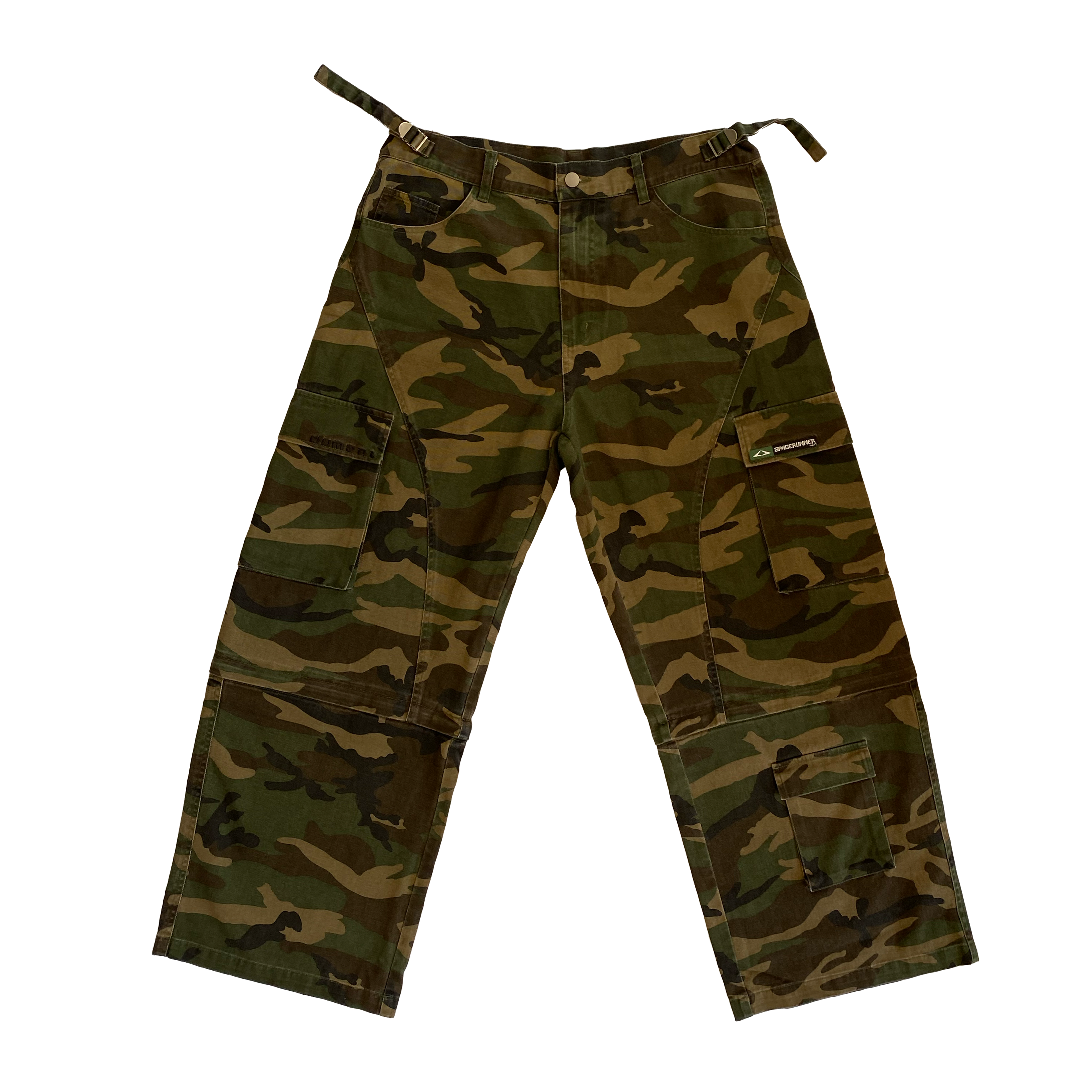 "DETACHABLE U.S. WOODLAND CAMO PANTS"